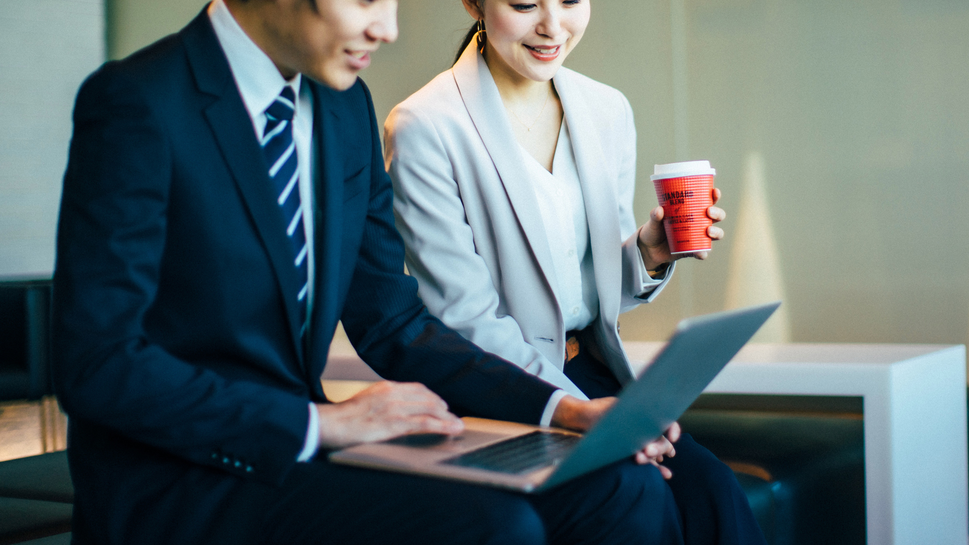 事業ナビ トップ